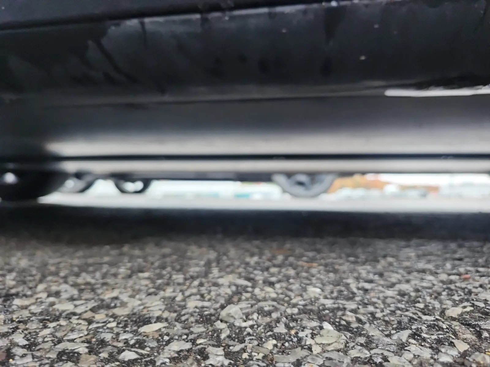 Undercarriage - Driver Photo