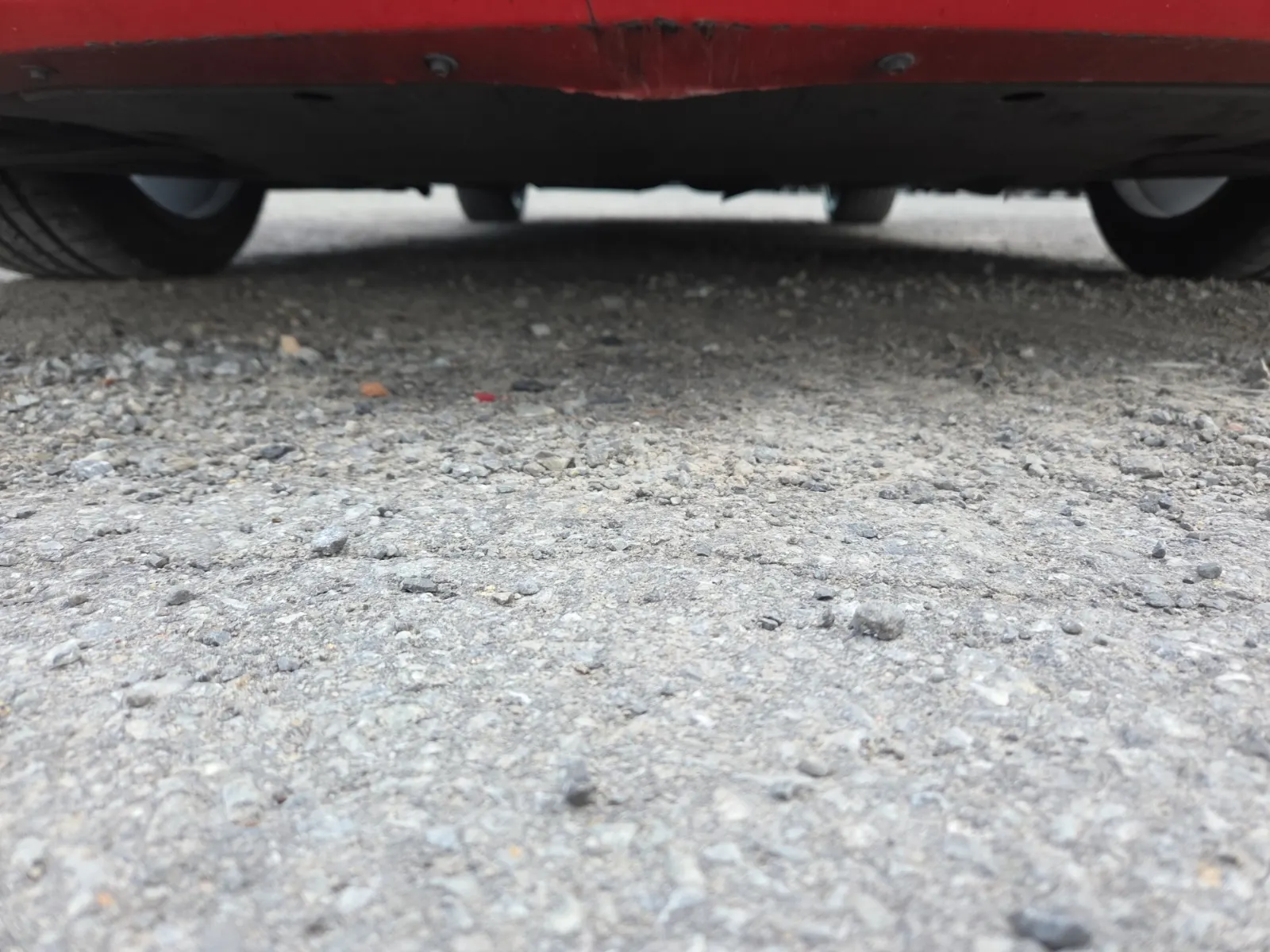 Undercarriage - Front Photo
