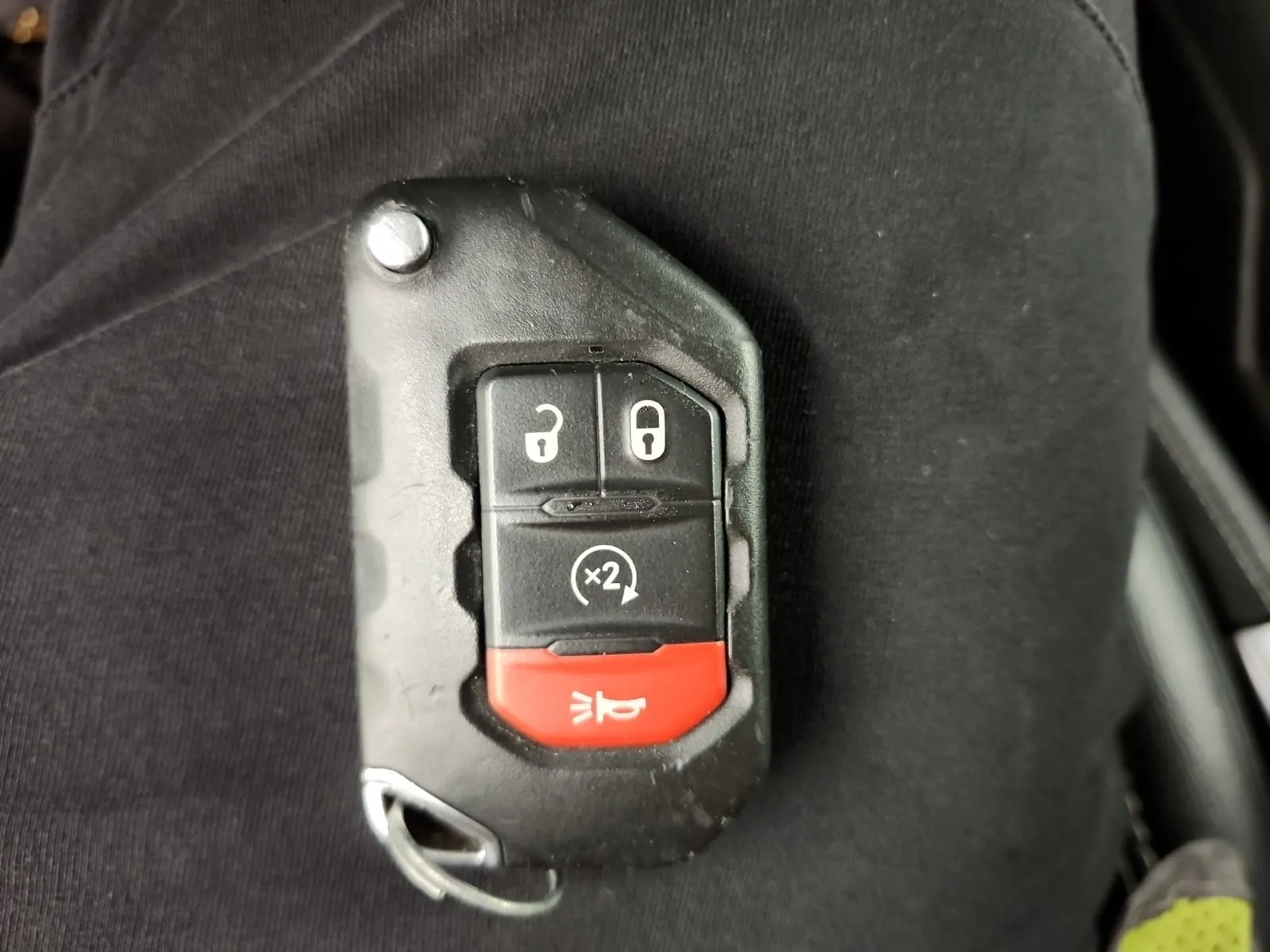 Keys/Fobs/Manual Photo