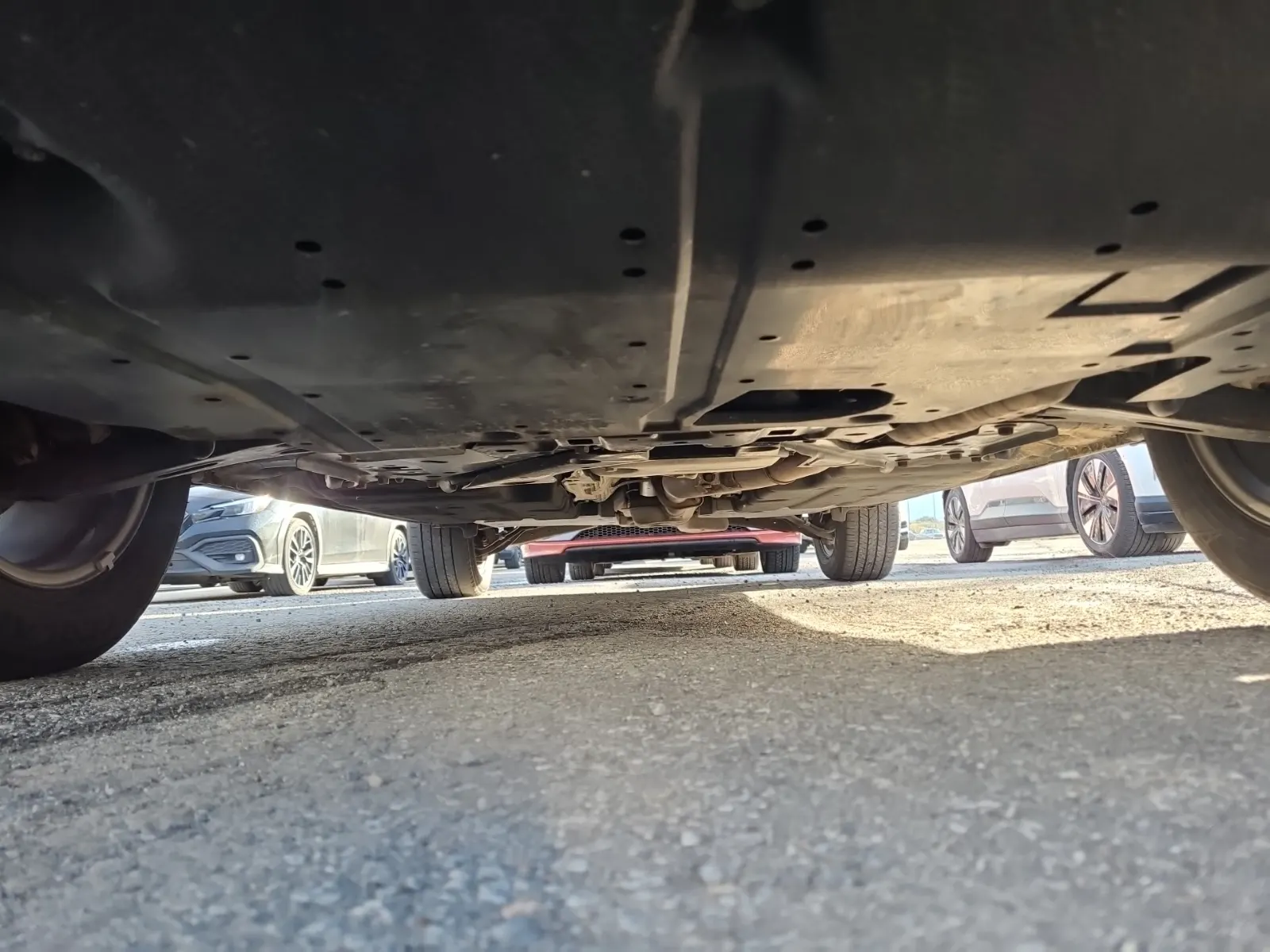 Undercarriage - Front Photo