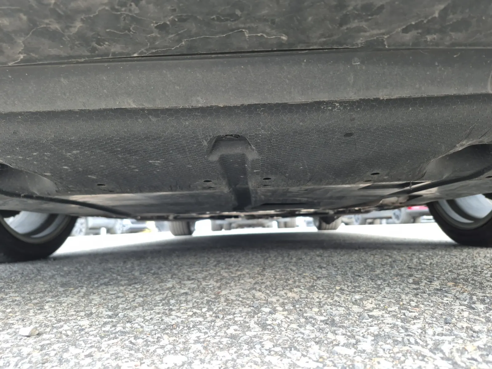 Undercarriage - Front Photo