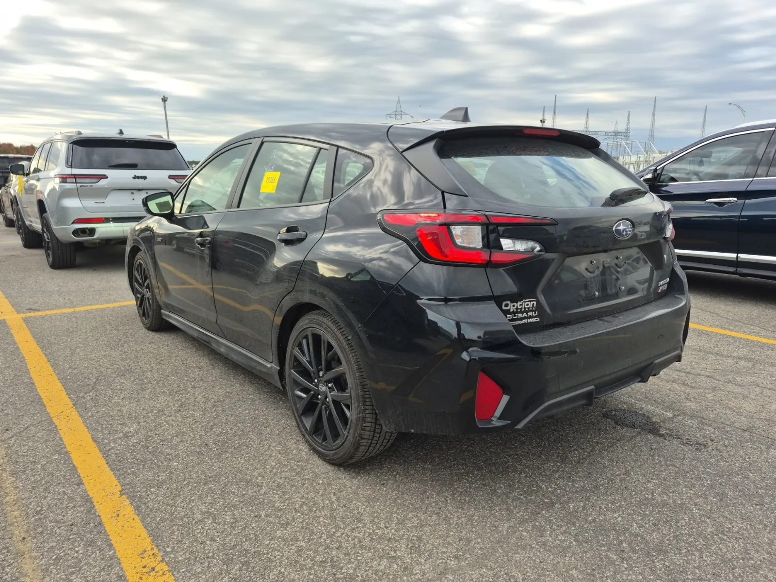 Driver Rear 3/4 Photo