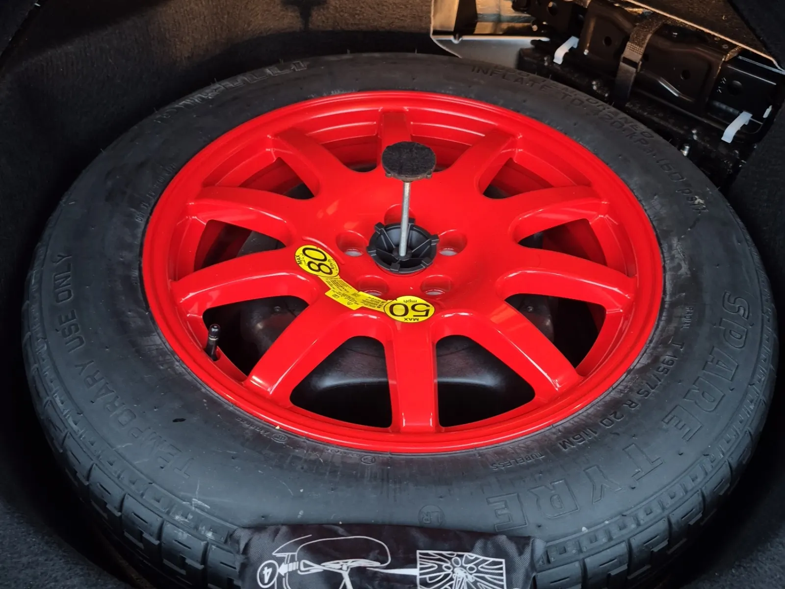 Spare Tire & Wheel Photo