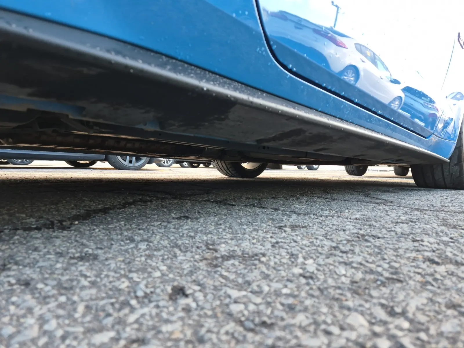 Undercarriage - Passenger Photo