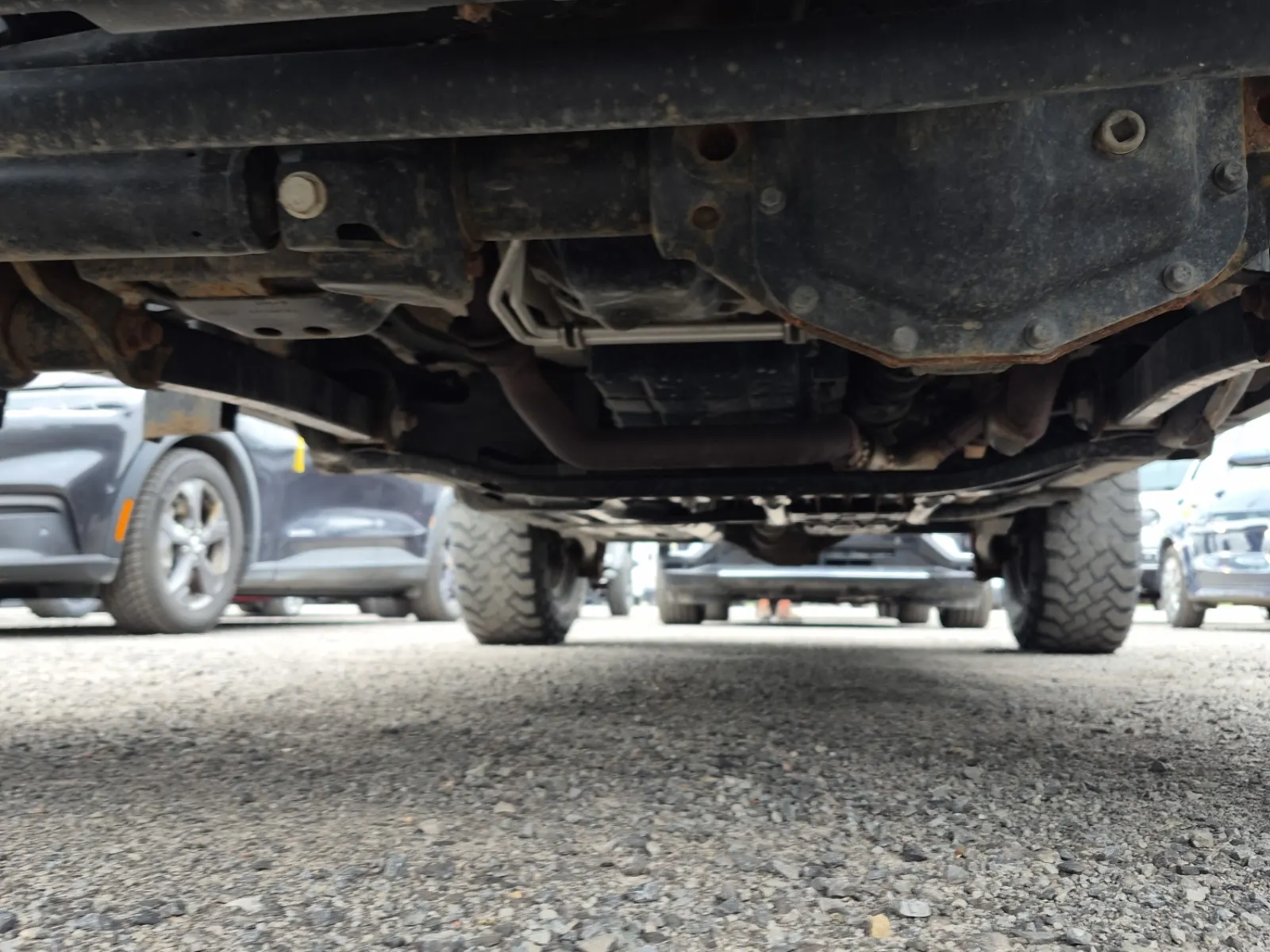 Undercarriage - Front Photo