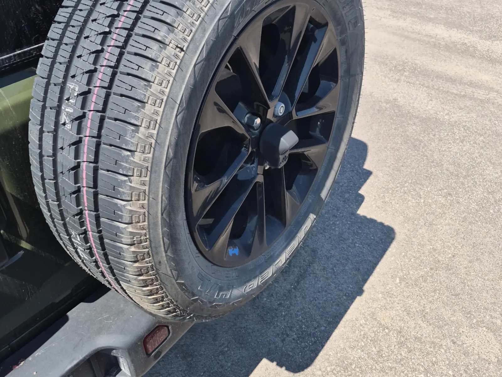 Spare Tire & Wheel Photo