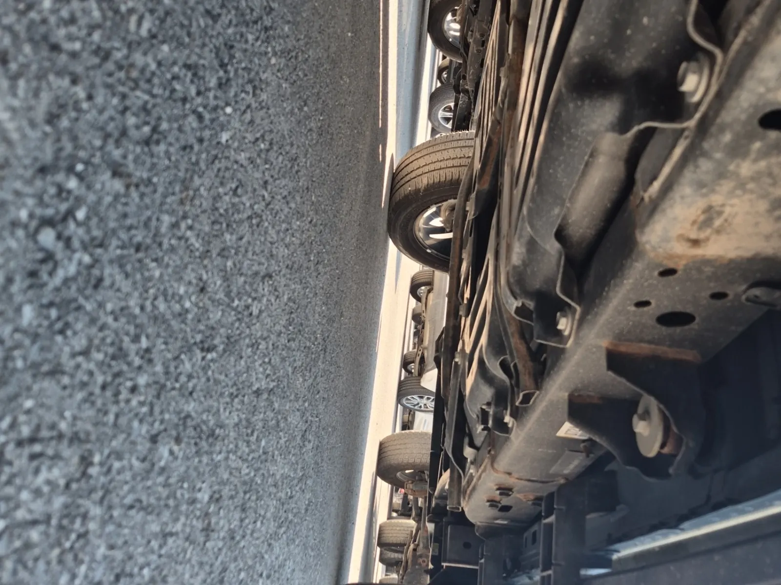 Undercarriage - Passenger Photo