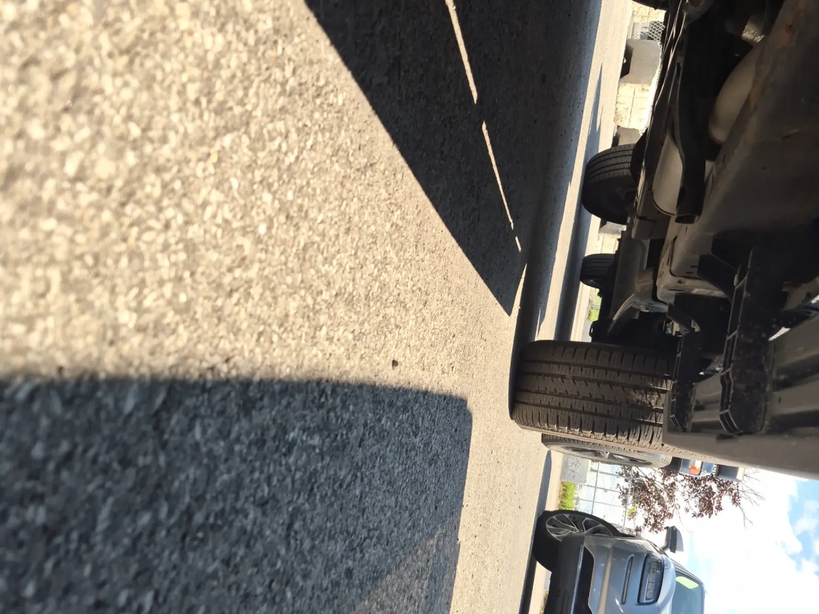 Undercarriage - Driver Photo
