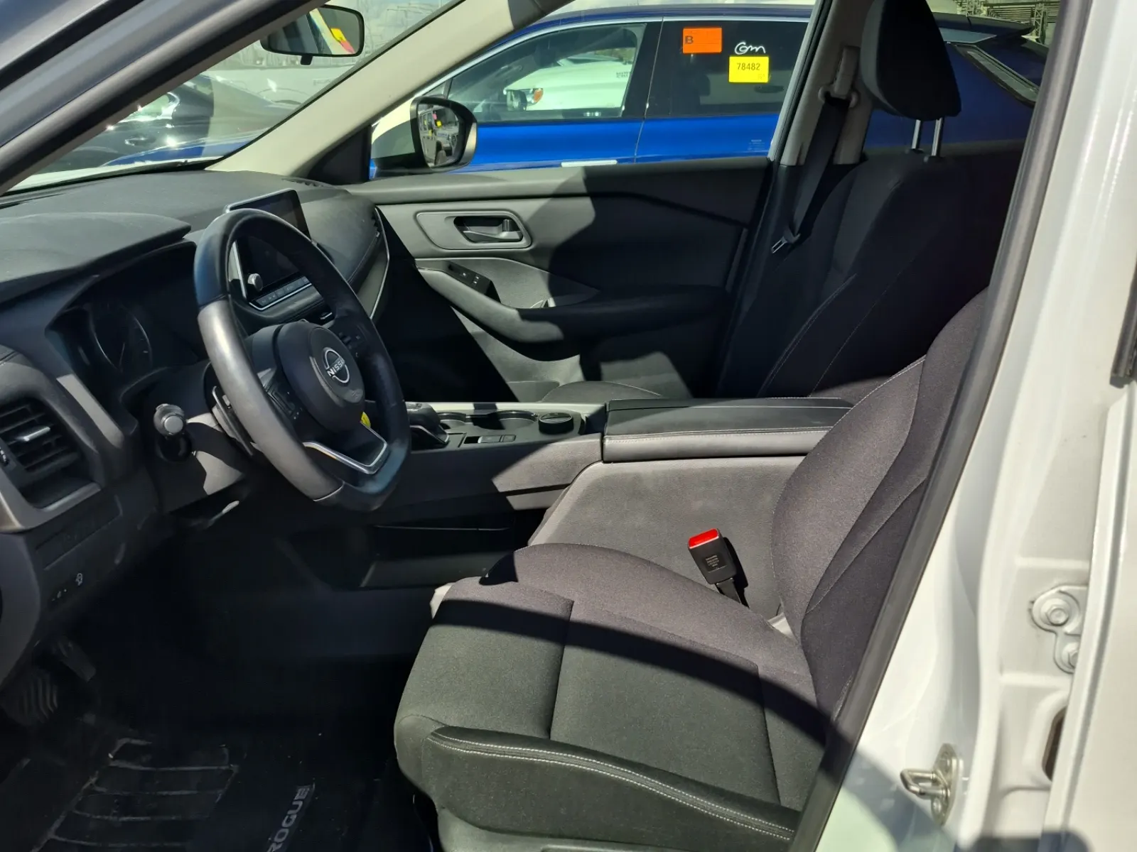 Front Interior Photo