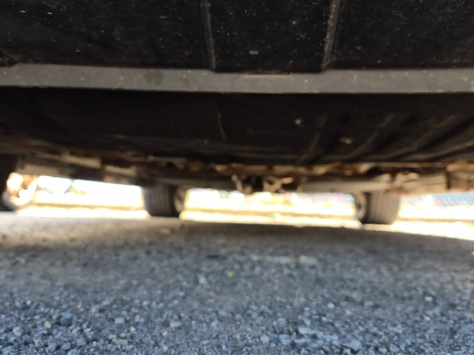 Undercarriage - Front Photo