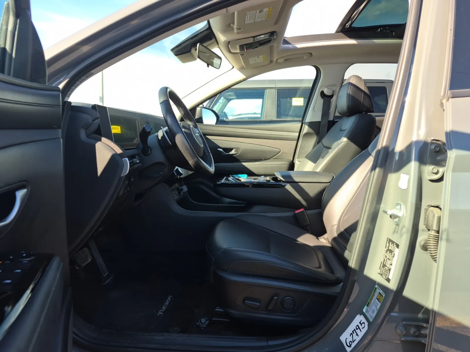 Front Interior Photo