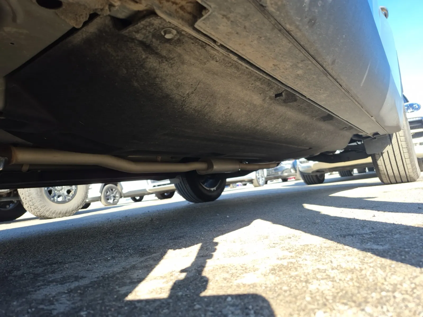 Undercarriage - Driver Photo