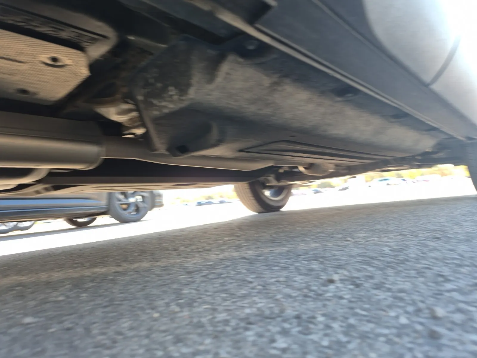 Undercarriage - Passenger Photo