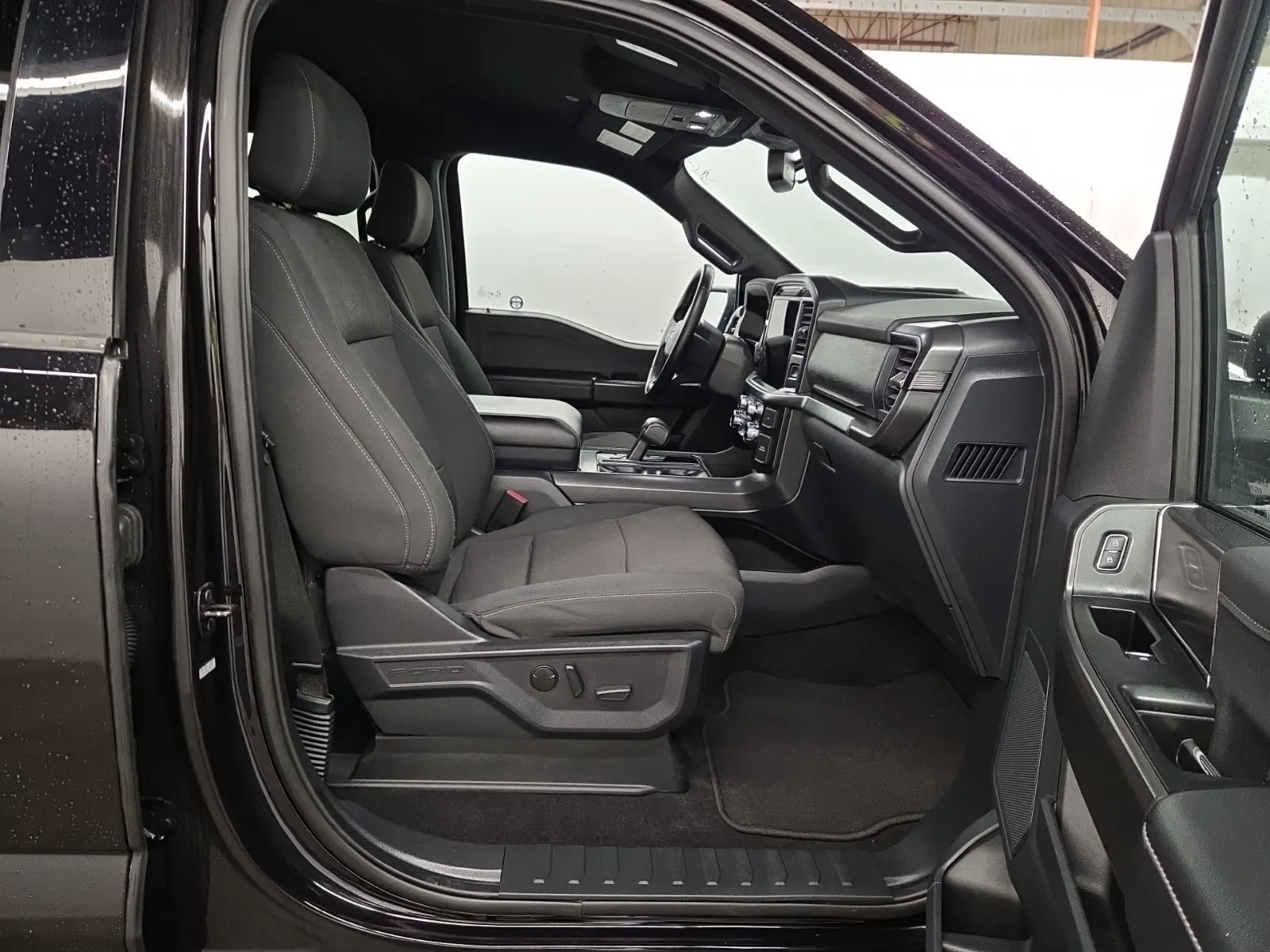 Right Side Interior Photo
