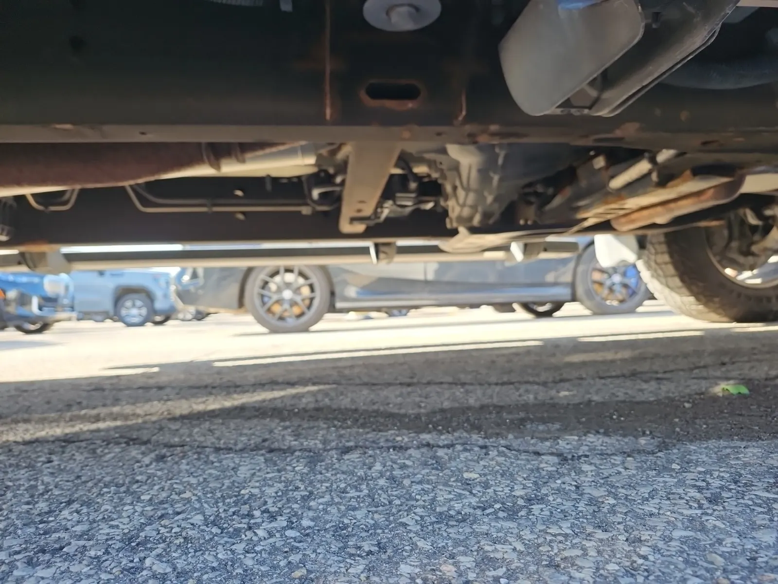 Undercarriage - Passenger Photo