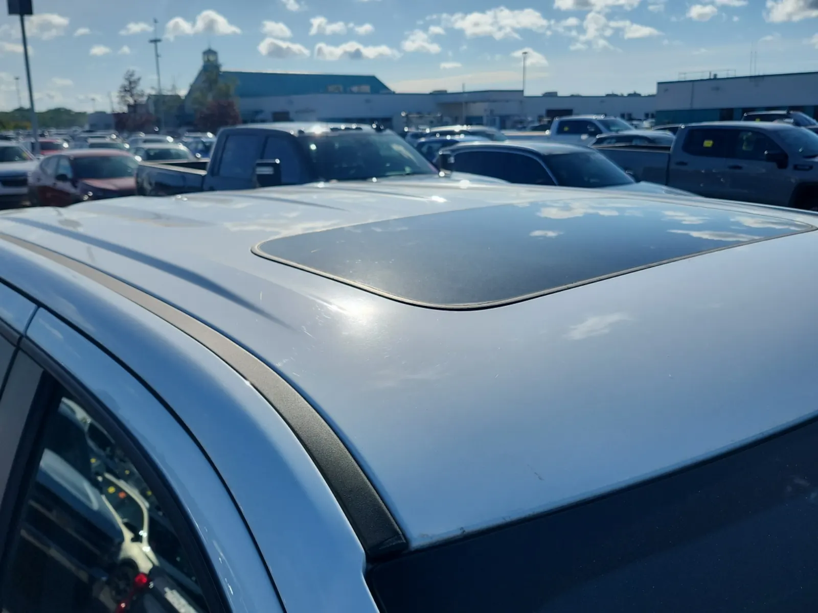 Exterior Roof Photo
