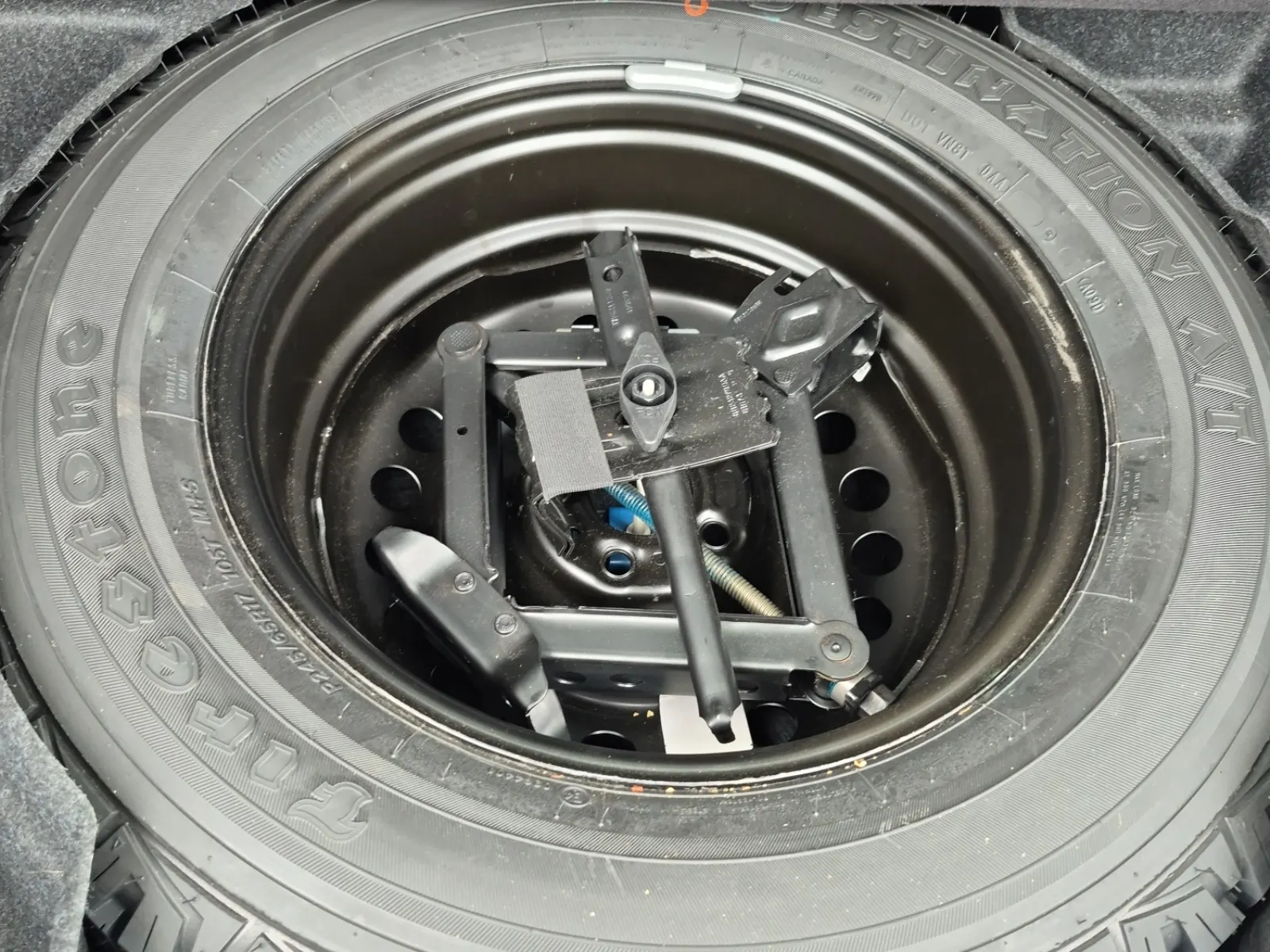 Spare Tire & Wheel Photo
