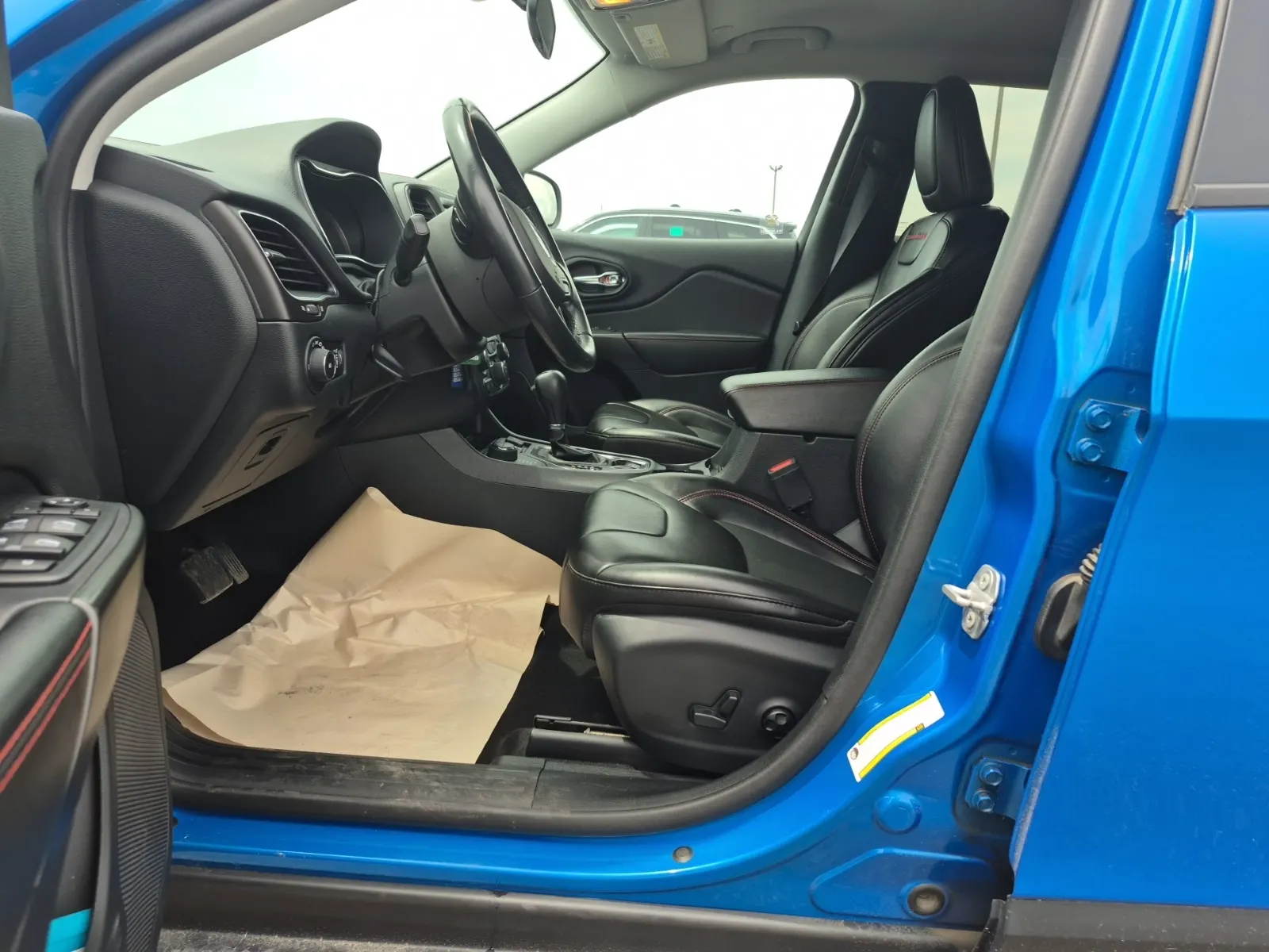 Front Interior Photo