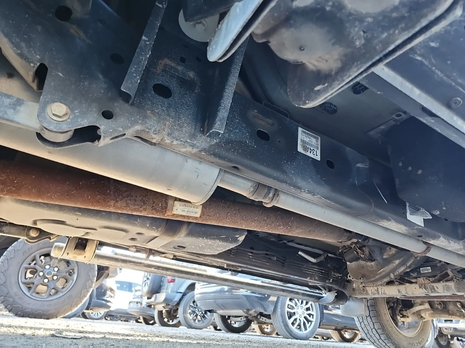Undercarriage - Passenger Photo