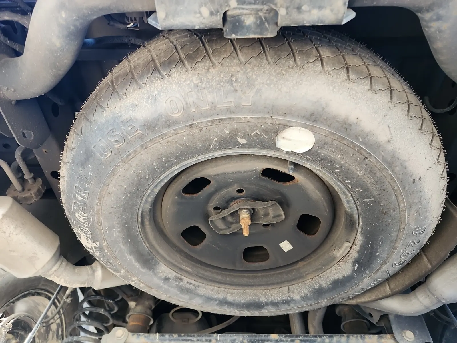 Spare Tire & Wheel Photo