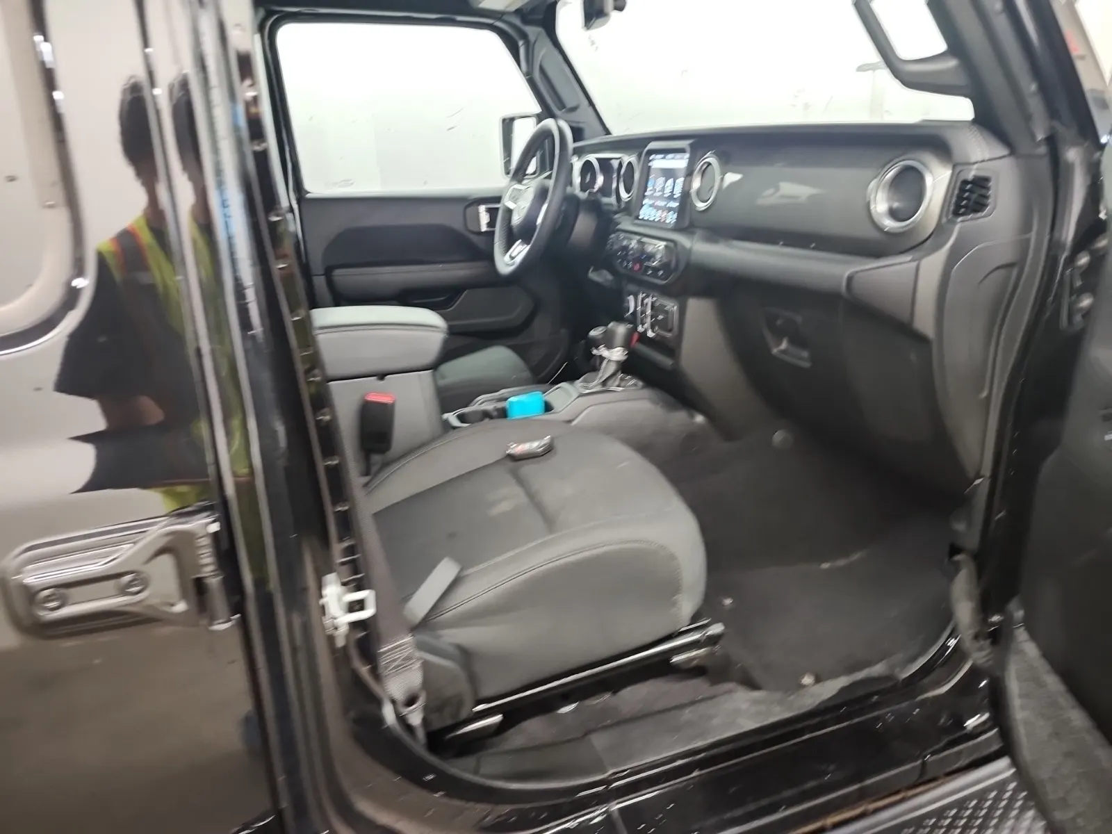 Right Side Interior Photo
