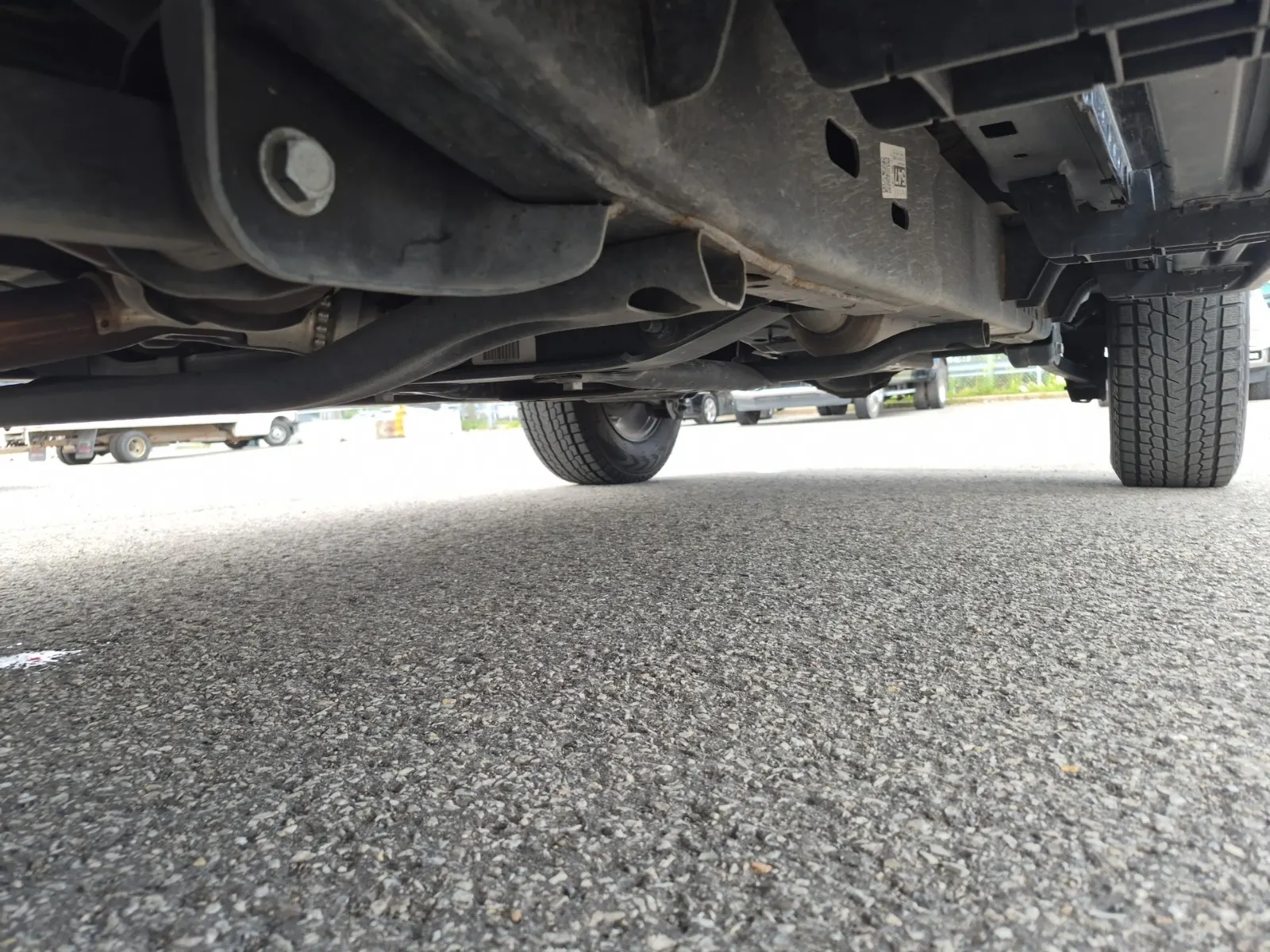 Undercarriage - Driver Photo
