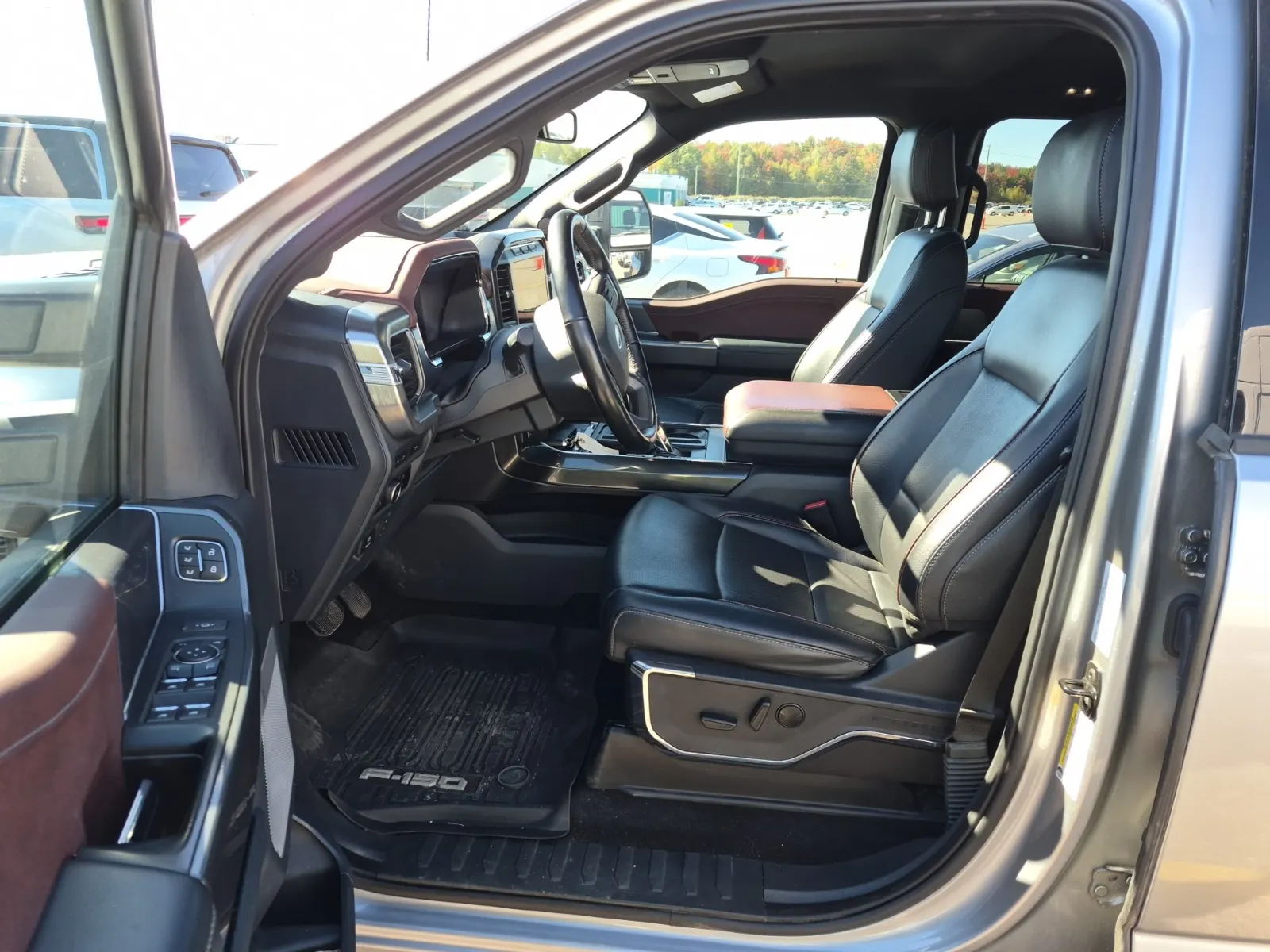 Front Interior Photo