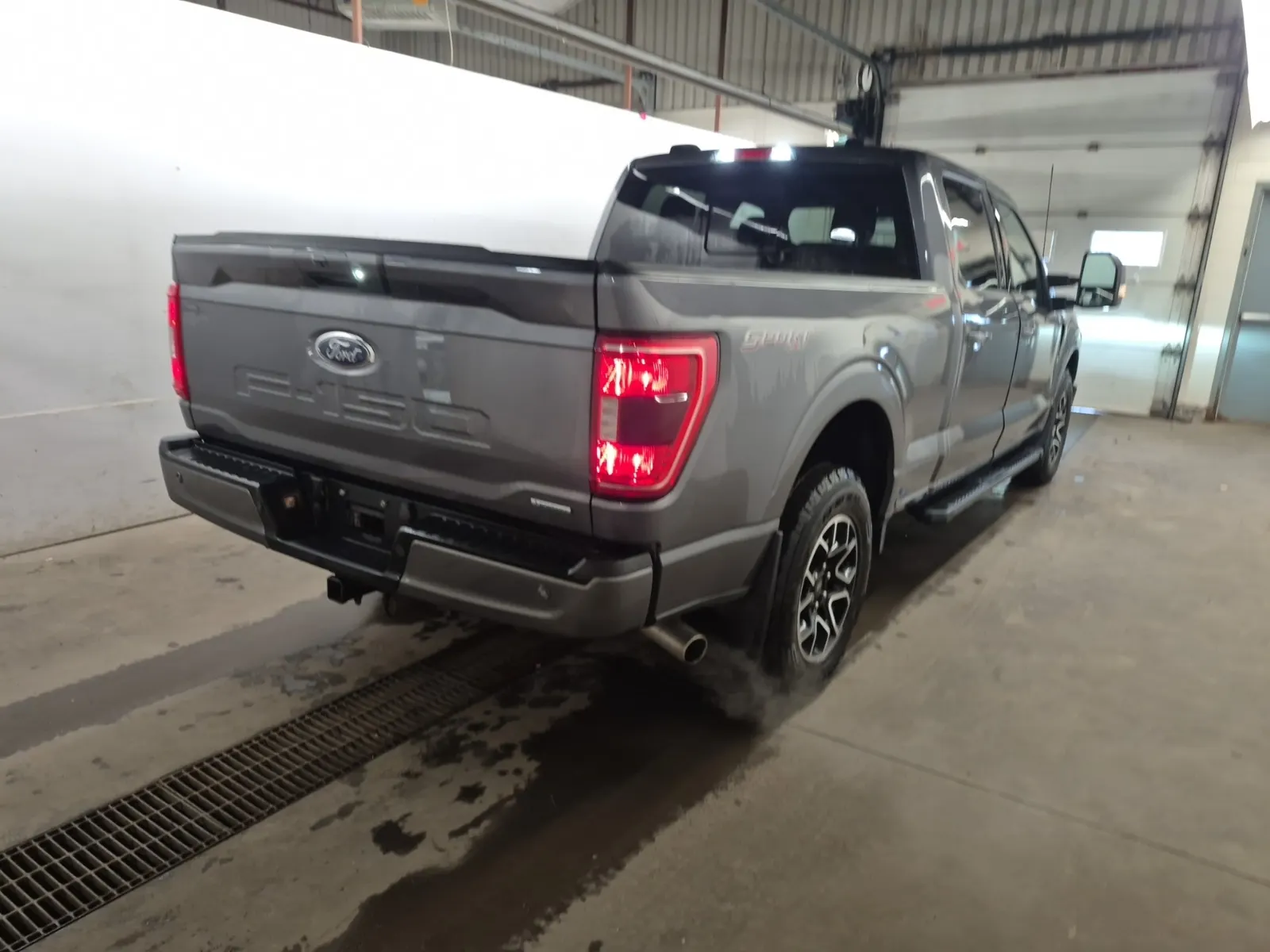 Passenger Rear 3/4 Photo