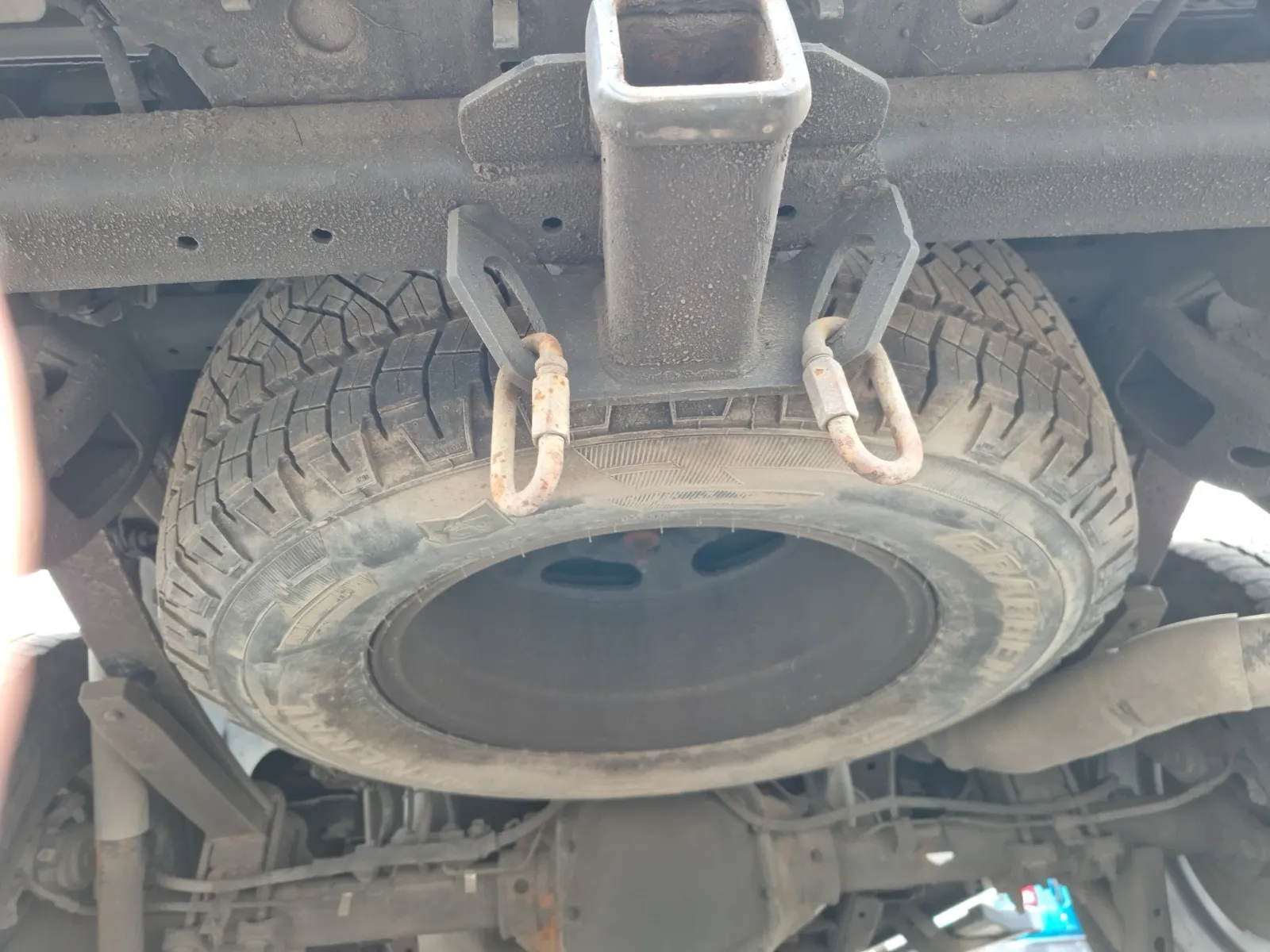 Spare Tire & Wheel Photo