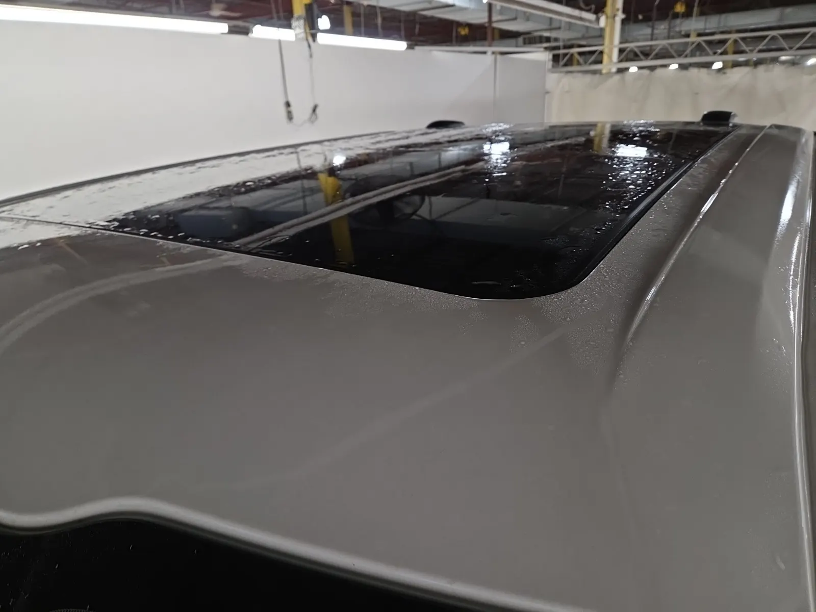Exterior Roof Photo