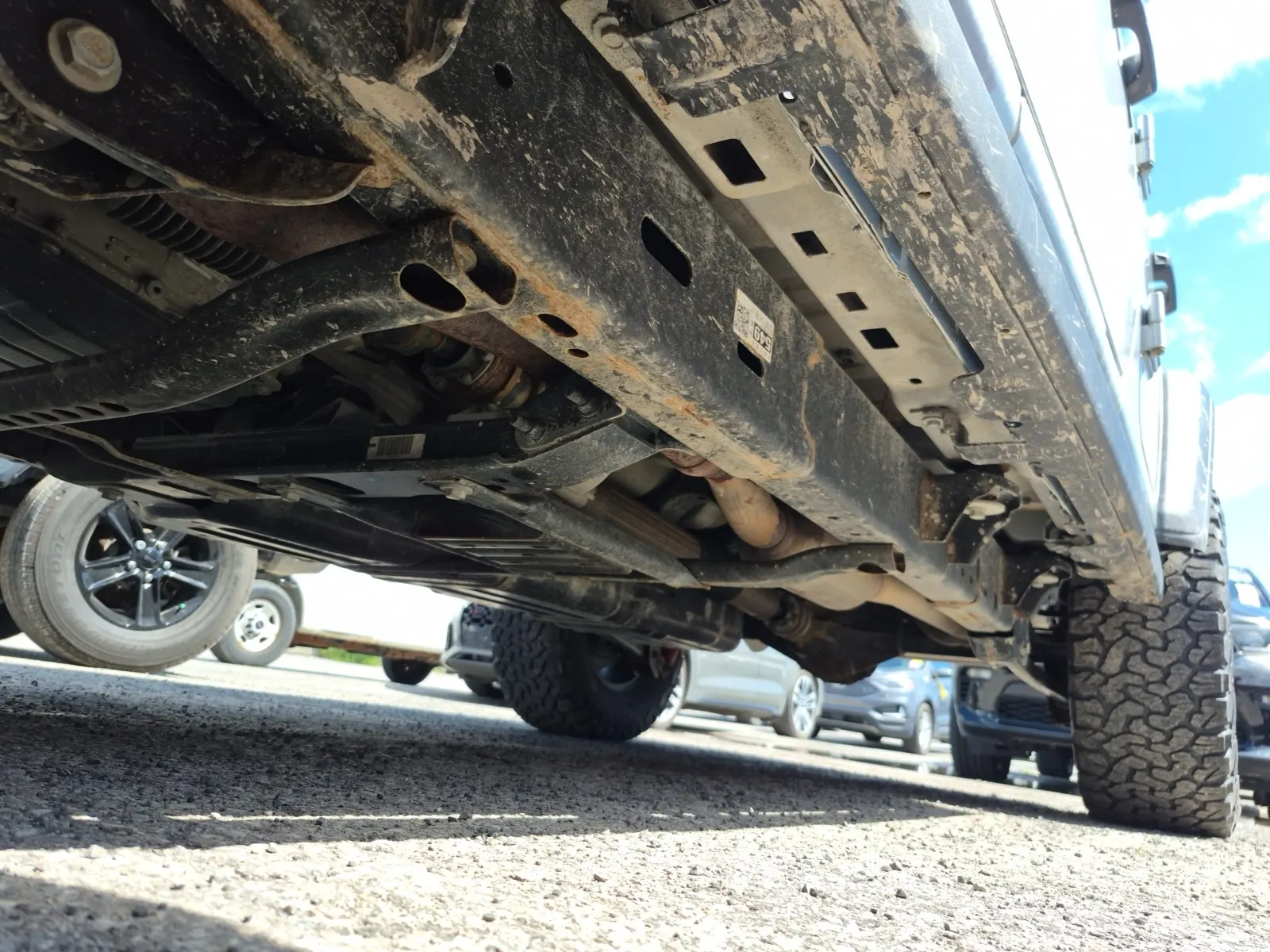 Undercarriage - Driver Photo