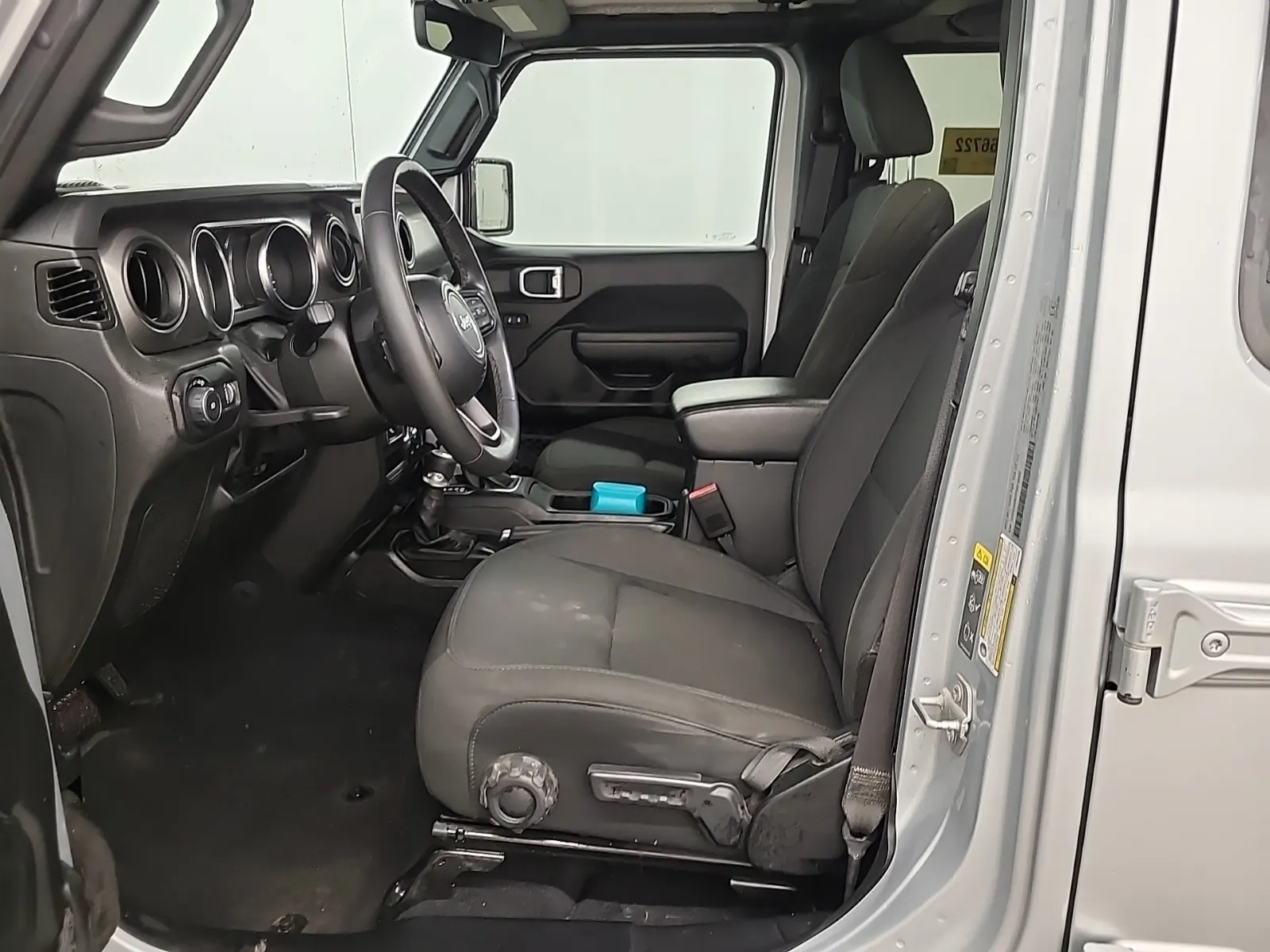 Front Interior Photo