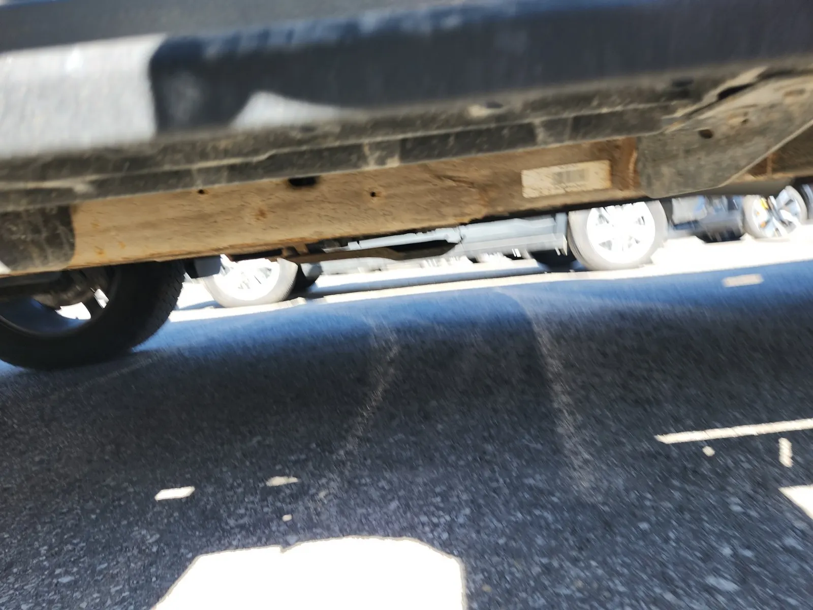 Undercarriage - Driver Photo