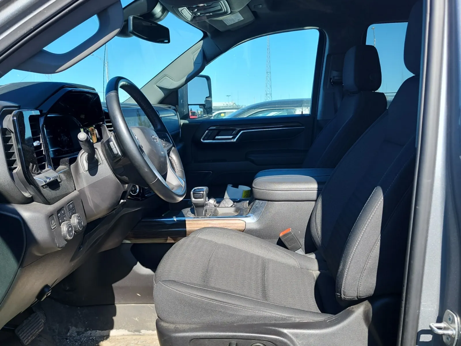 Front Interior Photo