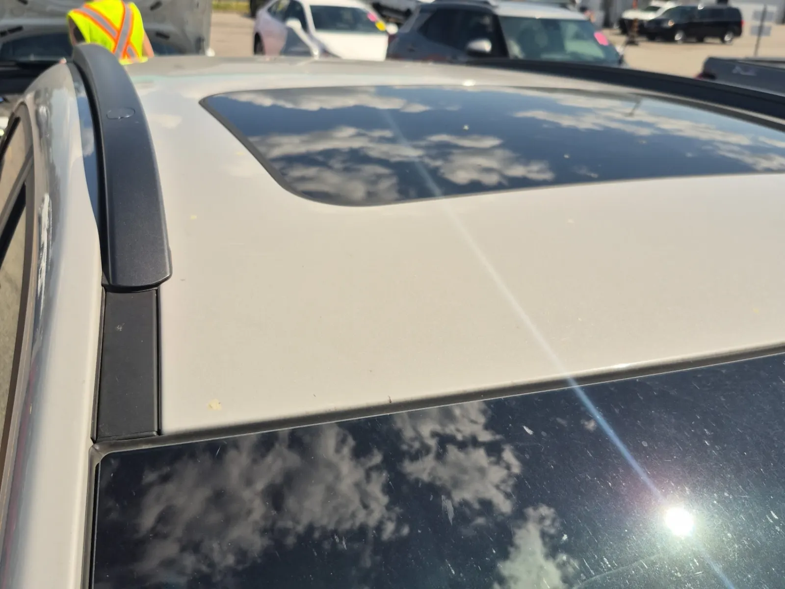 Exterior Roof Photo