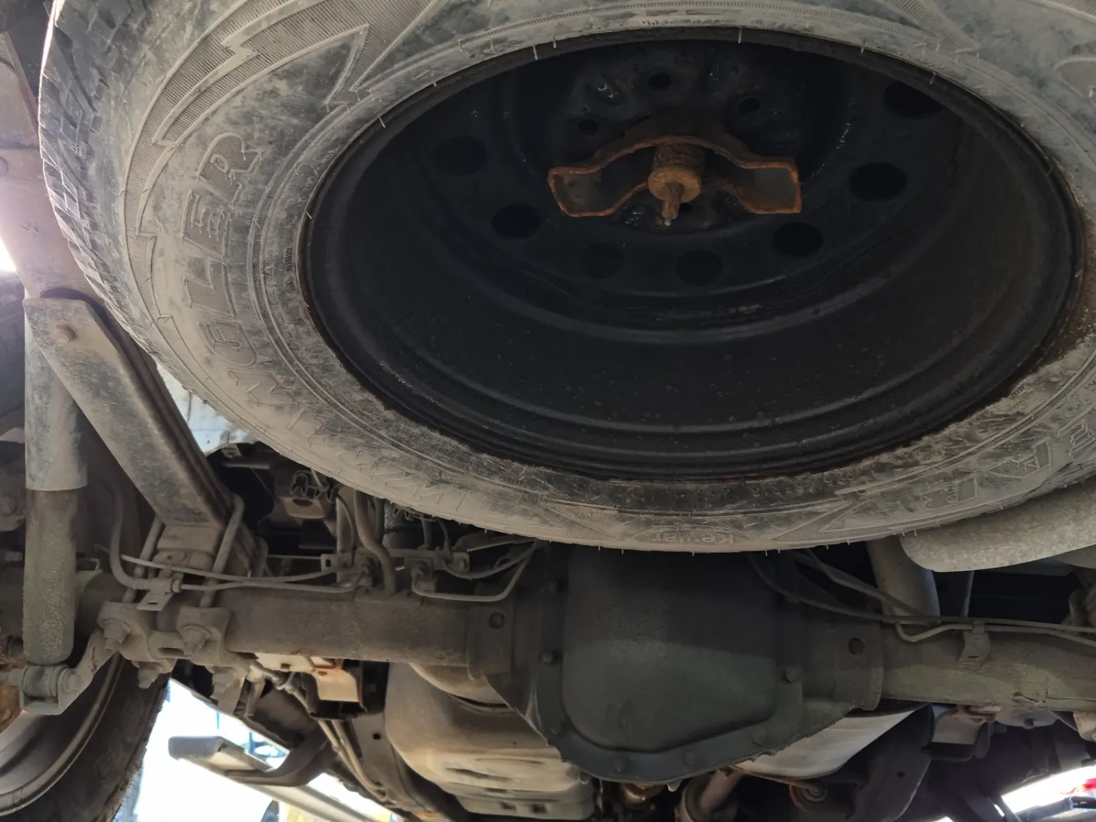 Spare Tire & Wheel Photo