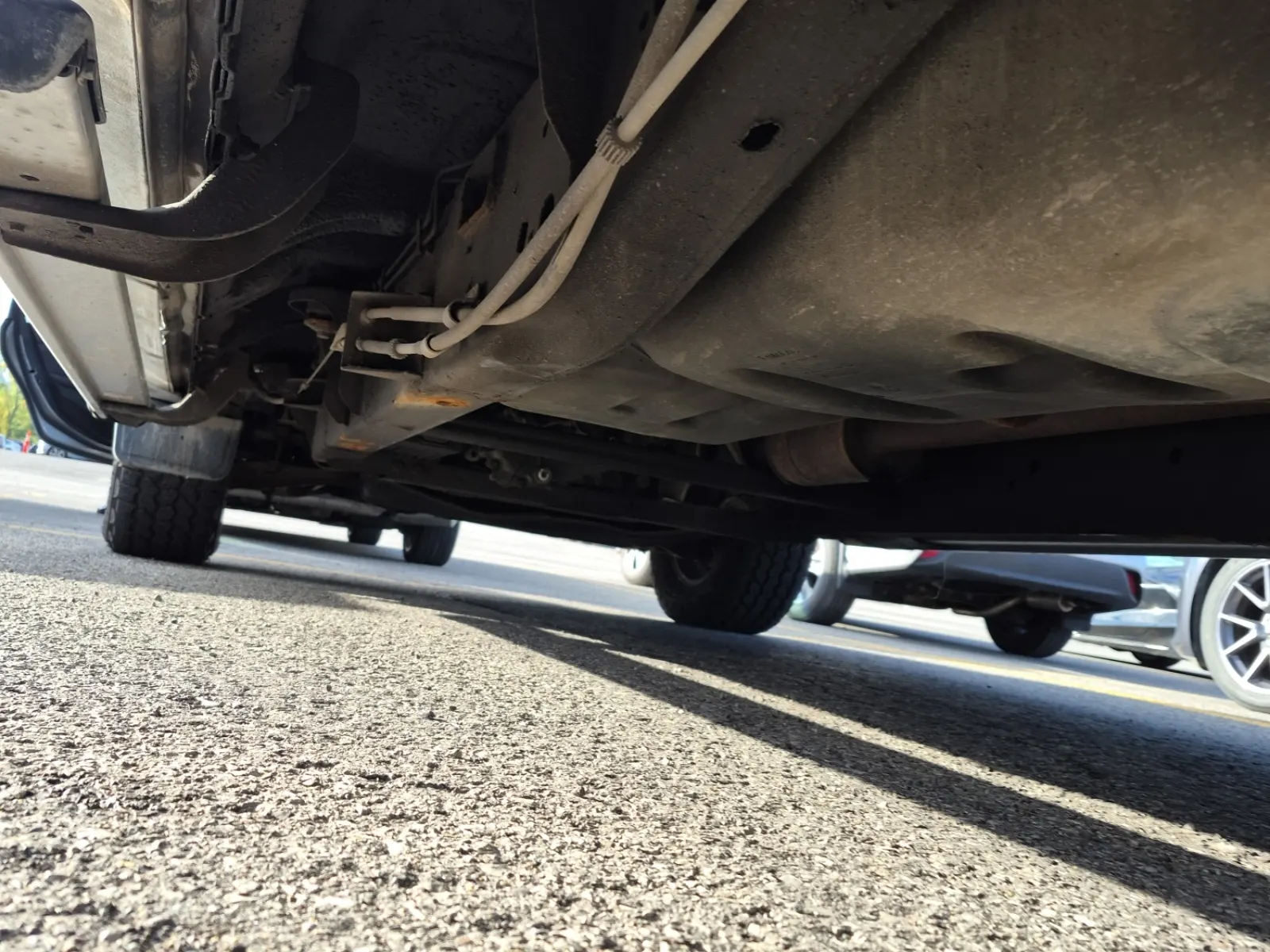 Undercarriage - Driver Photo
