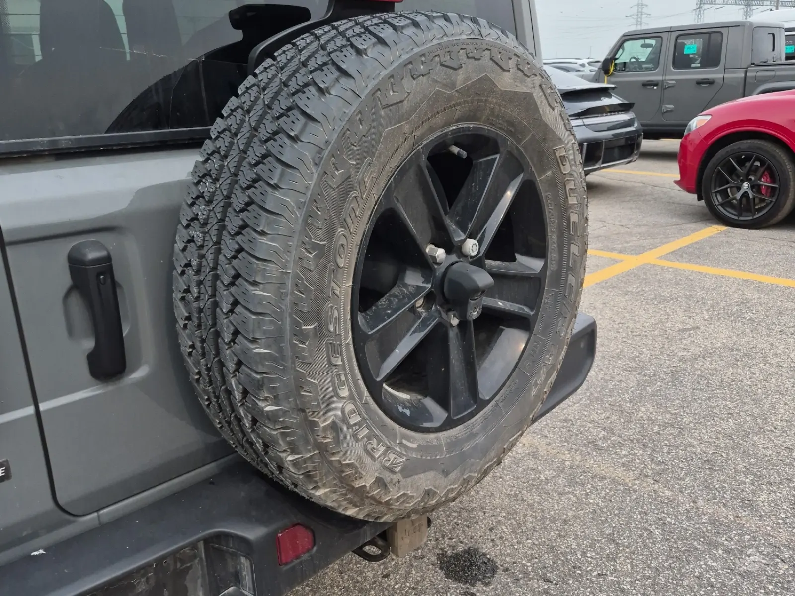 Spare Tire & Wheel Photo