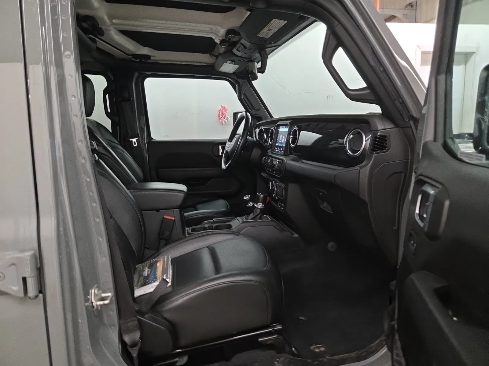Right Side Interior Photo