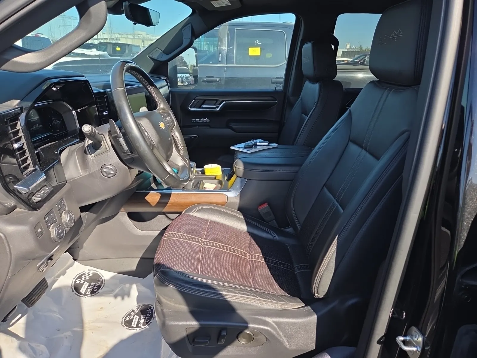 Front Interior Photo