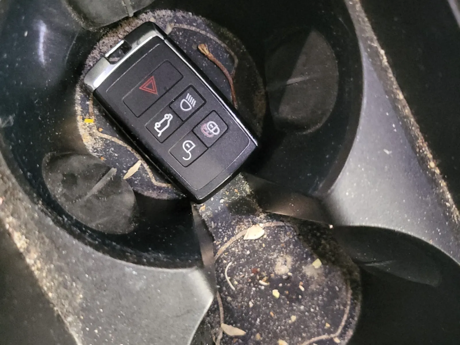 Keys/Fobs/Manual Photo