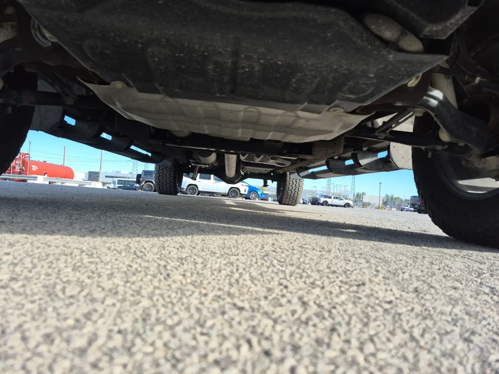 Undercarriage - Front Photo