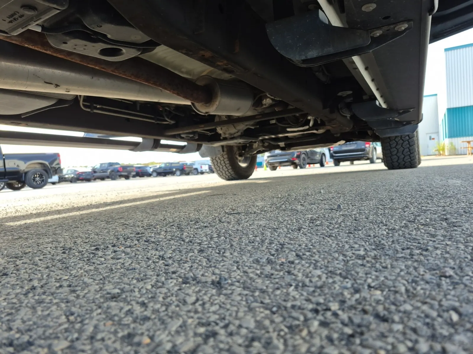 Undercarriage - Passenger Photo