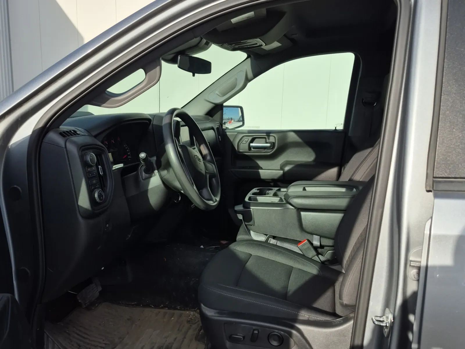 Front Interior Photo