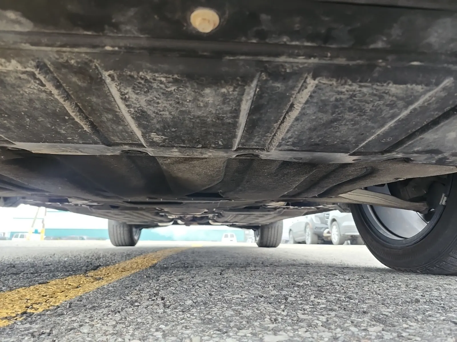 Undercarriage - Front Photo