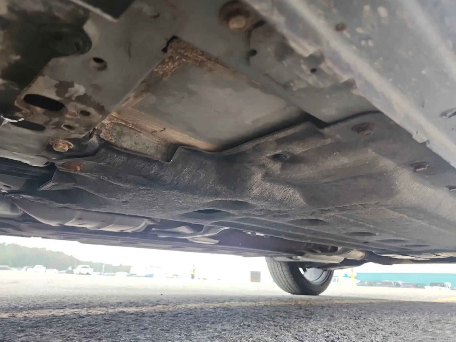 Undercarriage - Driver Photo