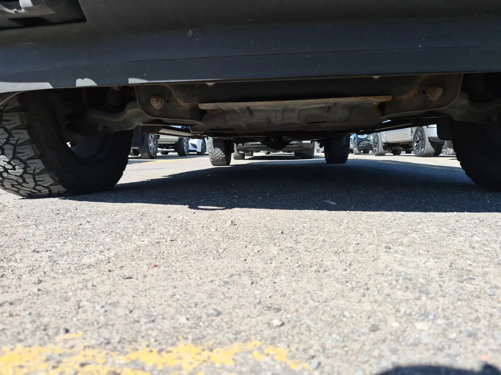 Undercarriage - Front Photo