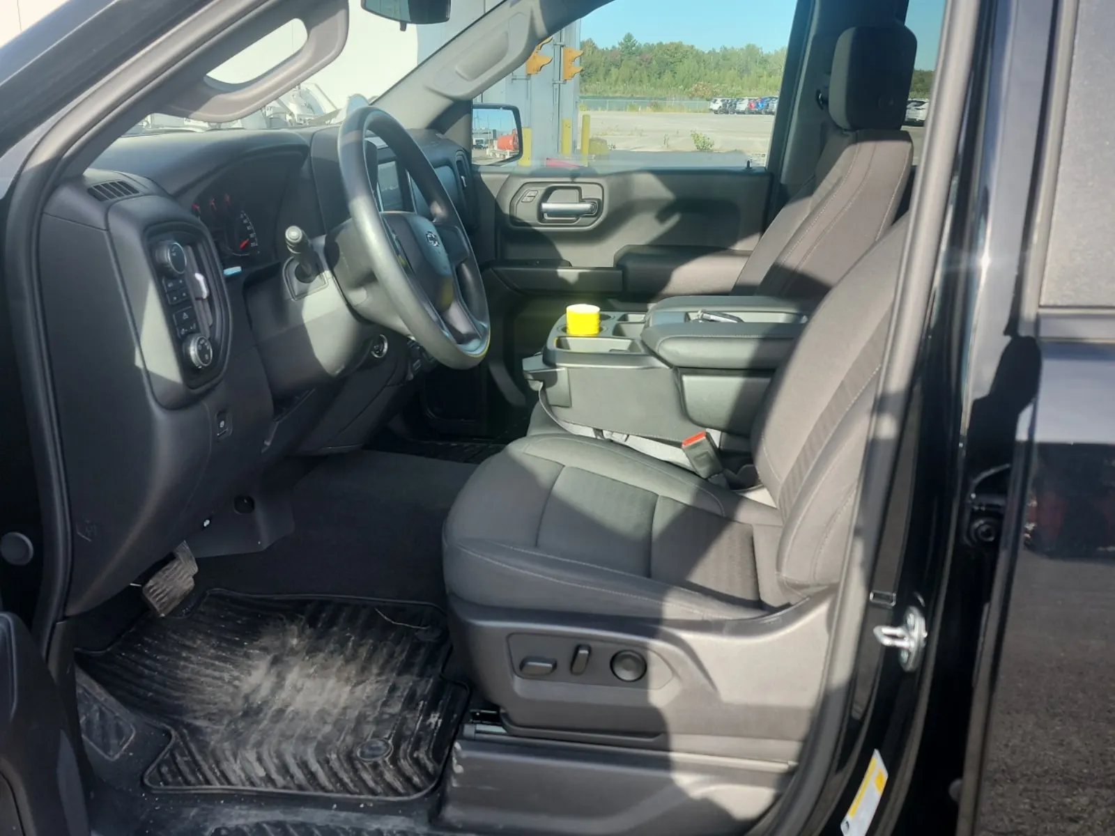 Front Interior Photo