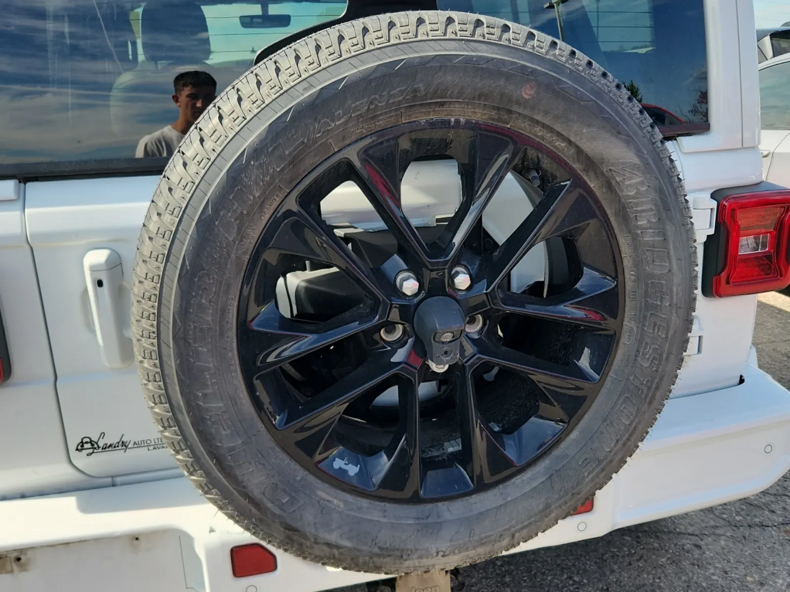 Spare Tire & Wheel Photo