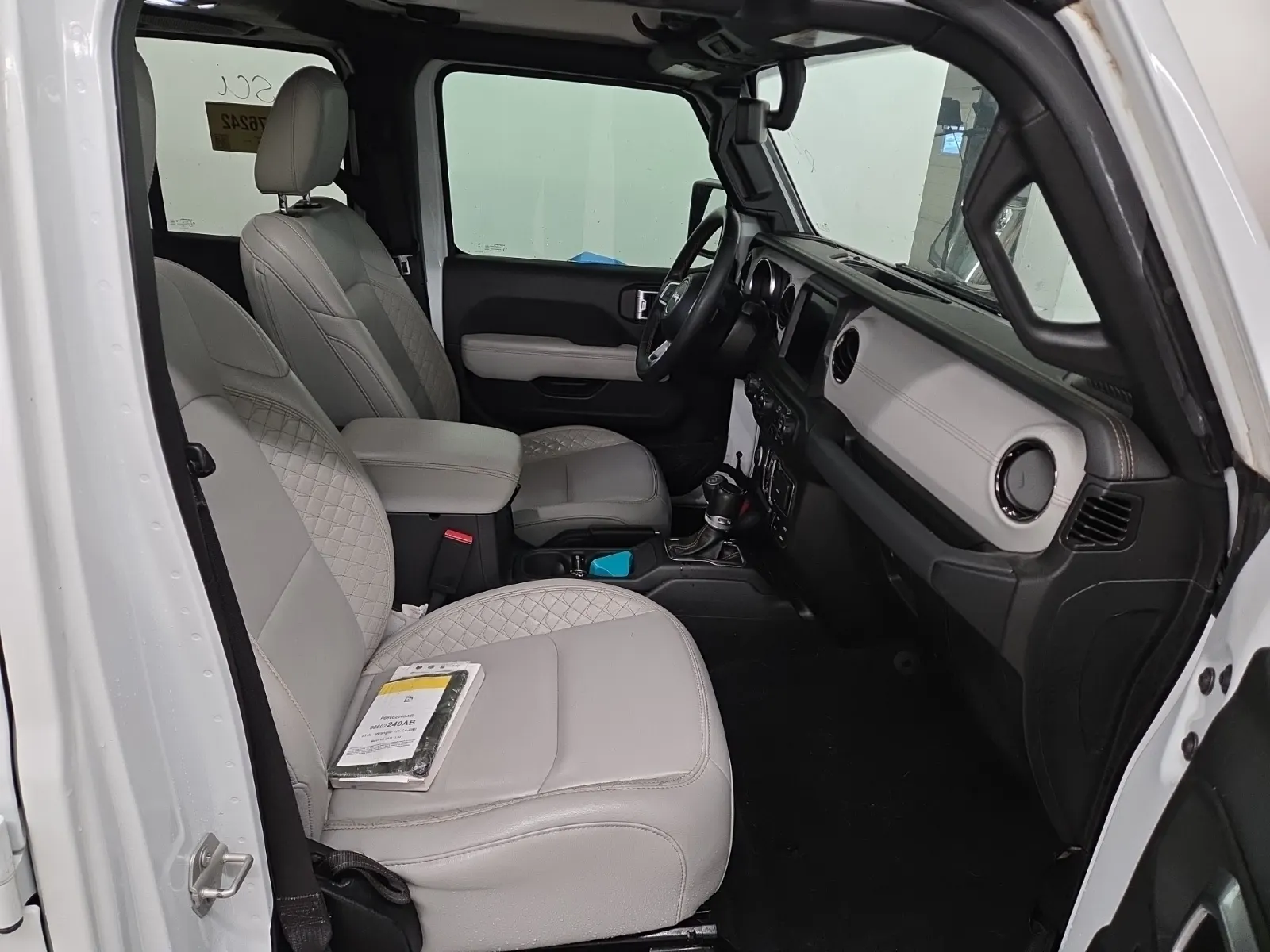 Right Side Interior Photo